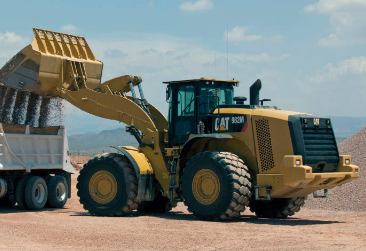 Cat Track Type Tractor Operator Familiarization & Safety