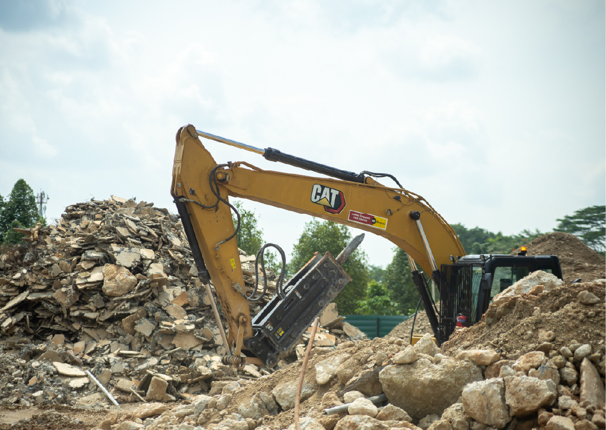 HammerWeb2 Cat® 120 GC S Hammer  | Tractors Singapore